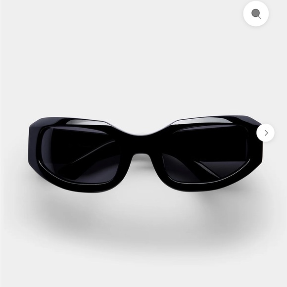 VEHLA Accessories - VEHLA Gia Bold Black Sunglasses